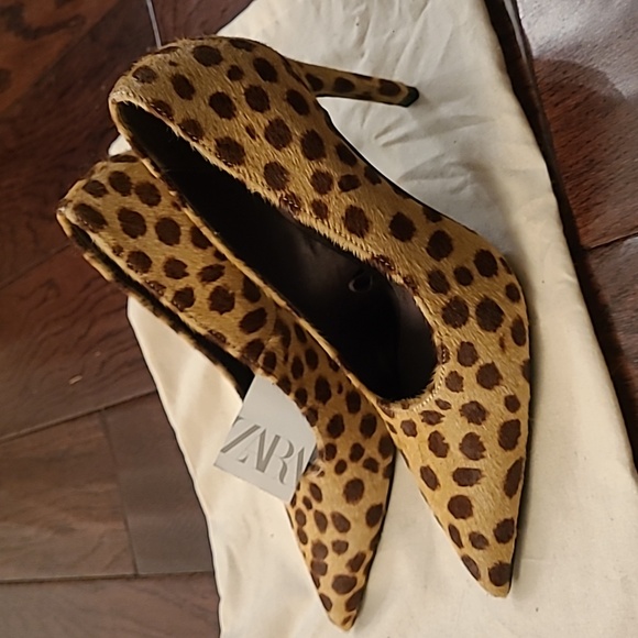 Zara Shoes - NWT Zara Animal Skin fur Leather Heels Pumps Ref 3223/410 Size 38